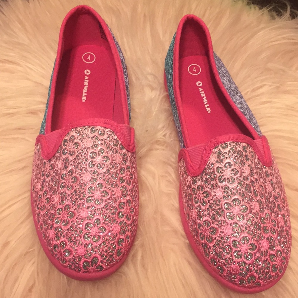Girl shoes